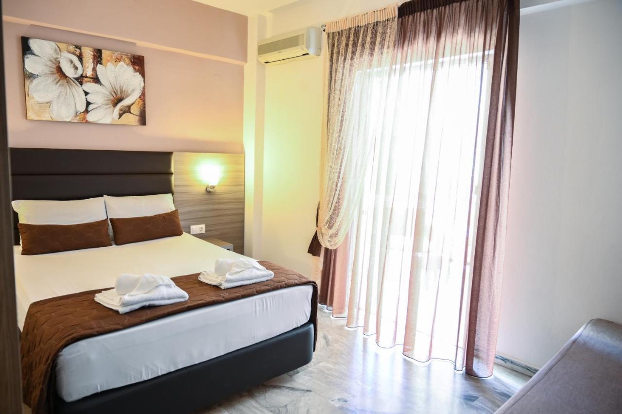 Hotel Kostas Olympiakí Aktí Exteriér fotografie