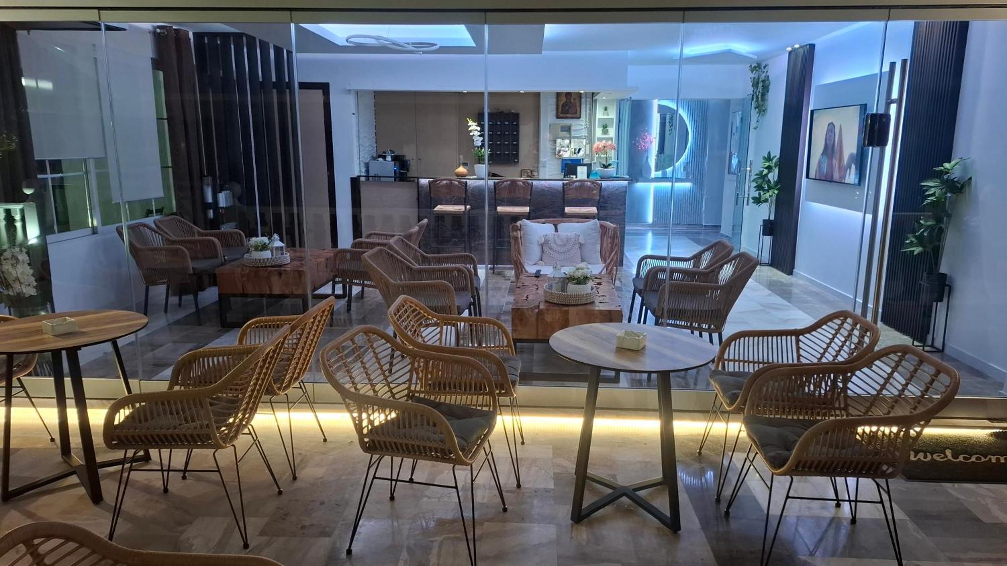 Hotel Kostas Olympiakí Aktí Exteriér fotografie